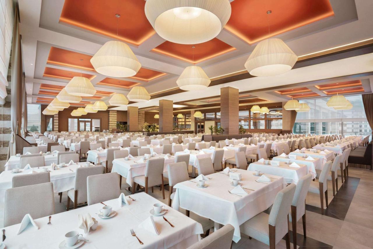 Ramada Plaza By Wyndham Rize Ξενοδοχείο Εξωτερικό φωτογραφία The restaurant