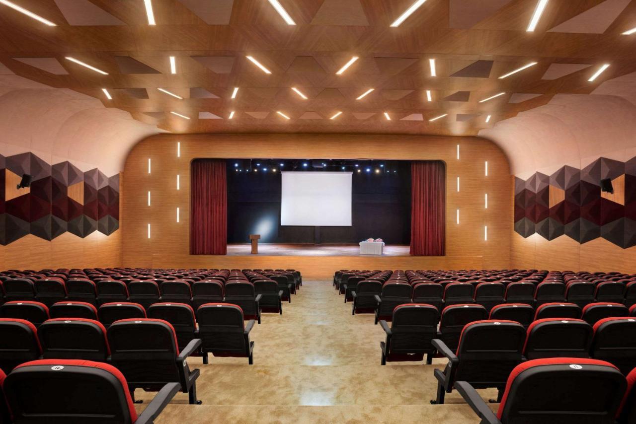 Ramada Plaza By Wyndham Rize Ξενοδοχείο Εξωτερικό φωτογραφία Auditorium